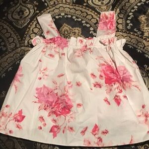 Teen sleeveless top good as New